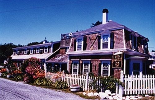 Sea Breeze Inn Hyannis Port Exterior foto